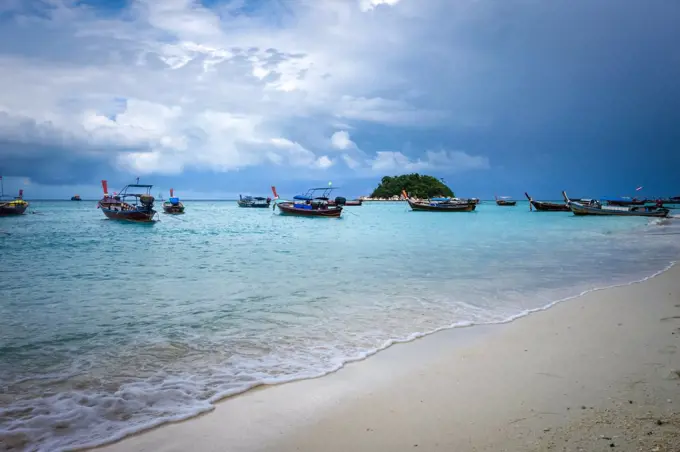 Sunrise beach paradise in Koh Lipe, Thailand