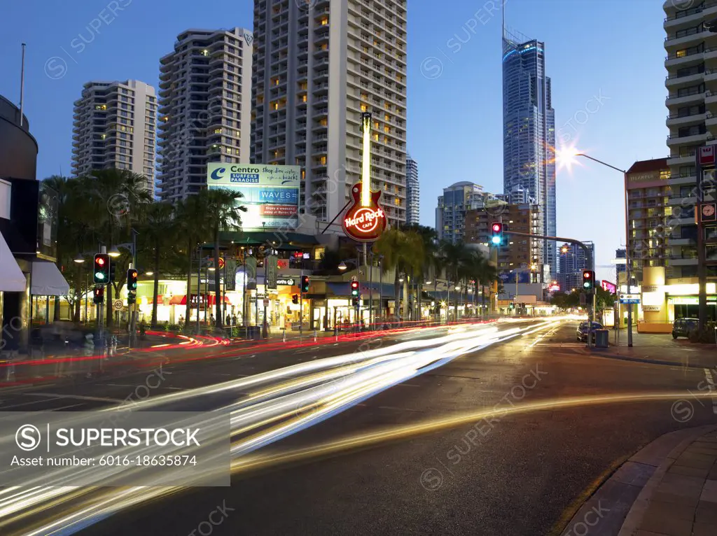 Surfers Paradise traffic and lights in evening