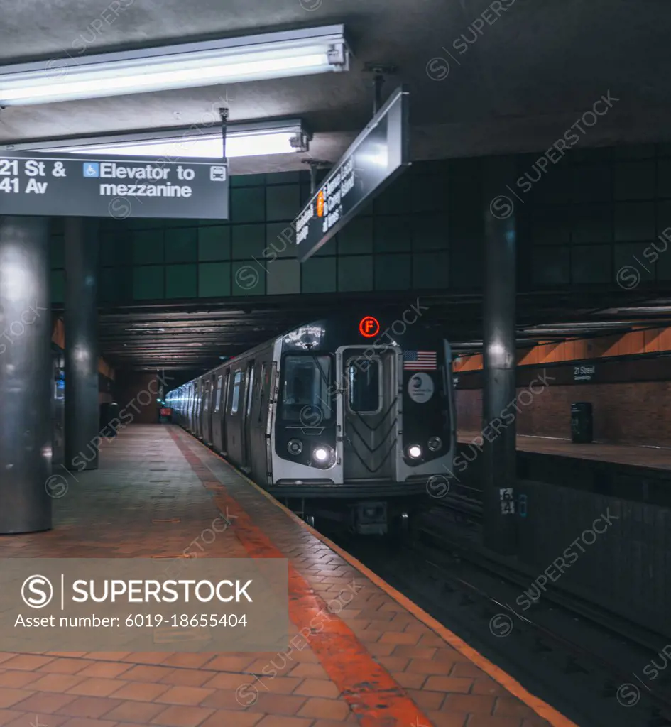 subway train transport New York