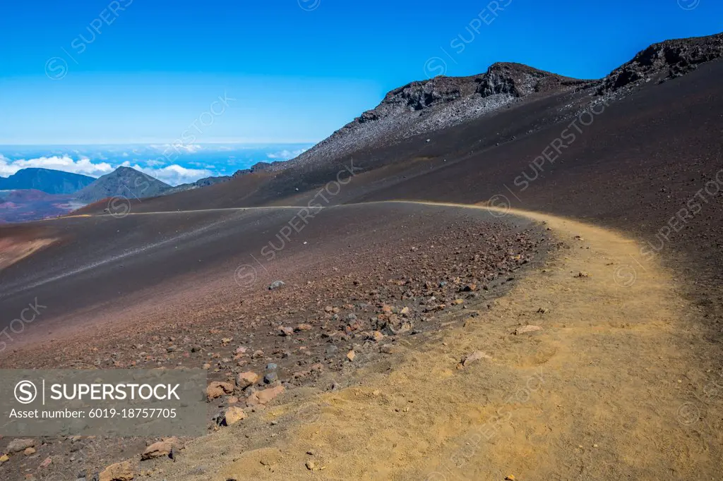 An overlooking view of nature in Maui, Hawaii