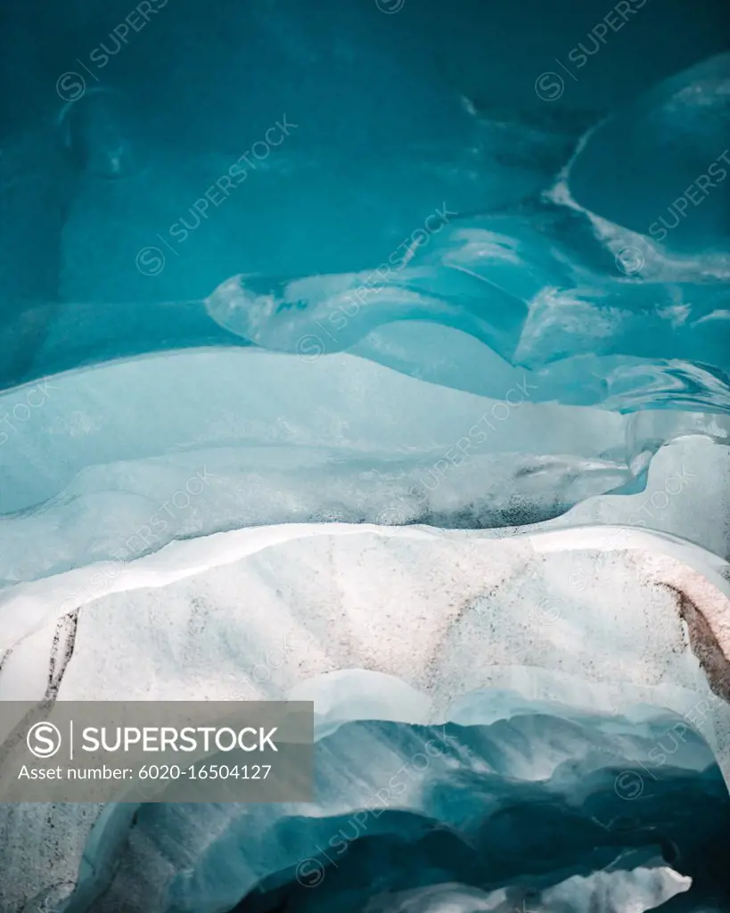 Ice caves of Skaftafell national park, Vatnajökull, Southeast Iceland, Scandinavia, Europe