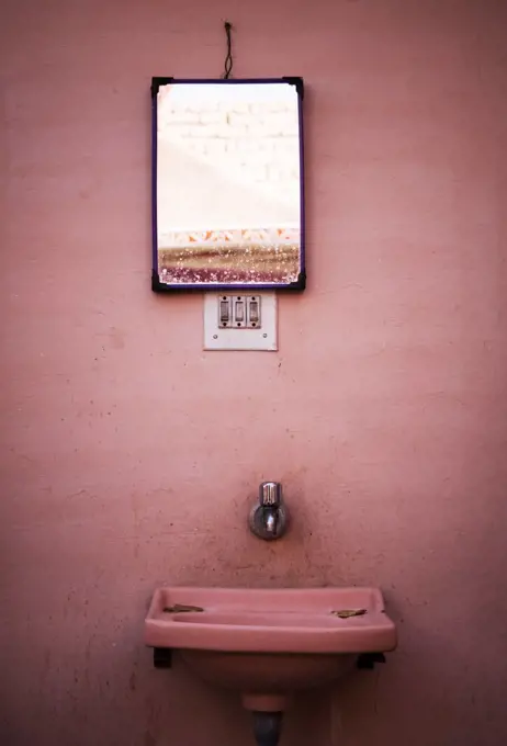 bathroom sink and mirror, Jaipur, the pink city, India