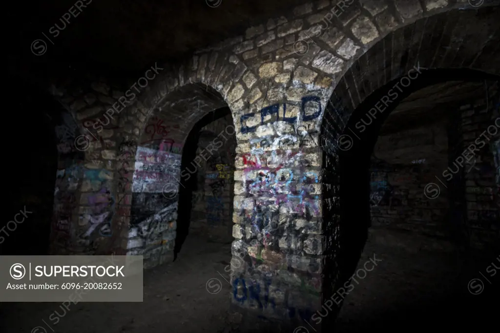 In the bowels of Paris. Exploration in the banned catacombs of Paris. Dans les entrailles de Paris. Exploration dans les catacombes interdites de Paris.