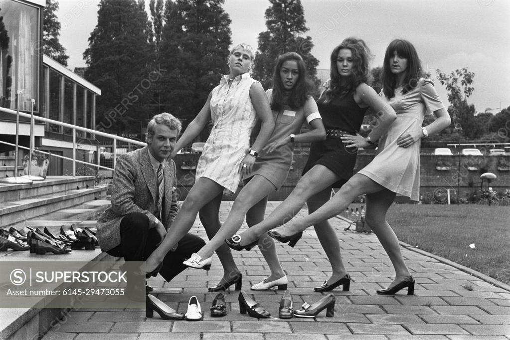 Anefo photo collection. Winter collection 1969-1970, Shoes Lancia ...