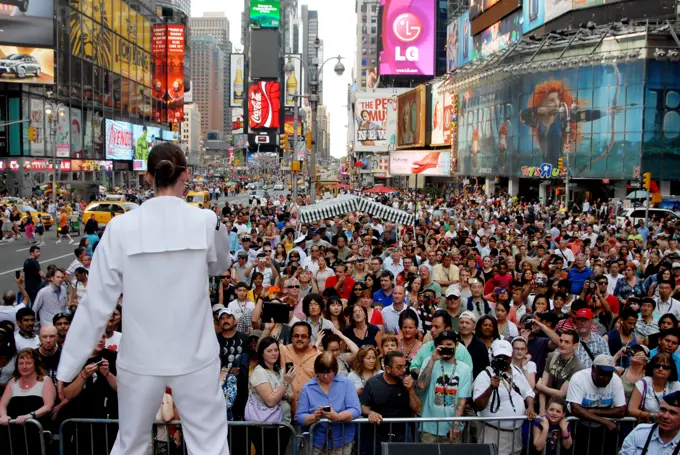 120527-N-YZ943-002 NEW YORK (May 27, 2012) The U.S. Navy Band Northeast performs in Times Square for thousands of spectators during Fleet Week 2012. Fleet Week New York 2012 marks the 25th year the city has celebrated the nation's sea services for the citizens of New York and the tri-state area. This year, the seven-day event, coincides with the commemoration of the Bicentennial of the War of 1812, with more than 6,000 service-members from the Navy, Marine Corps and Coast Guard sea services in addition to coalition ships from around the world.