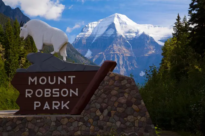 Entrance sign for Mount Robson Provincial Park from highway 5 in BC.