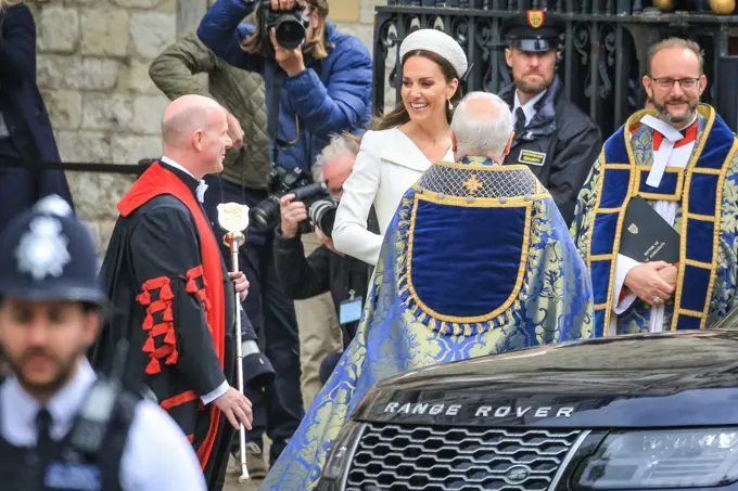 London, UK. 25th Apr, 2022. The Duke and Duchess of Cambridge, William and Catherine, exit the Abbey after attending the Anzac Service at Westminster Abbey in London today. Credit: Imageplotter/Alamy Live News