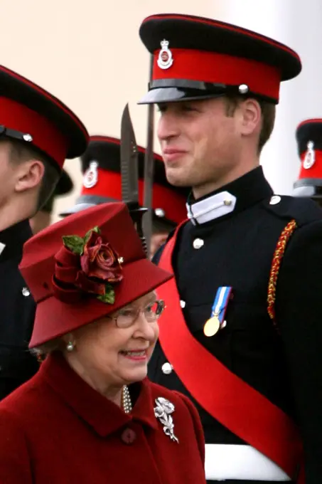 File photo dated 15/12/2006 of Queen Elizabeth II inspects the graduates, including Prince William, in the Sovereign's parade at Sandhurst. Issue date: Thursday September 8, 2022.