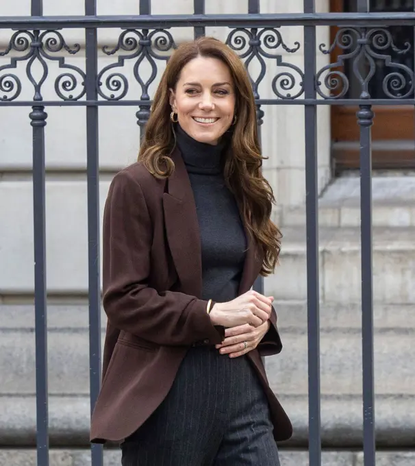 London, UK. 4th Feb, 2025. Catherine, Princess of Wales, joined a group of four and five-year-old school children at the National Portrait Gallery and launched a new project from The Royal Foundation Centre for Early Childhood aimed at supporting young children in the development of crucial social and emotional skills. Credit: Karl Black/Alamy Live News