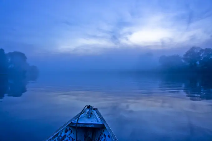 Sunrise foggy Riverside jungle reflection, Amazon Basin, Brazil Sunrise, Amazon Basin, Brazil Copyright: xZoonar.com/AndreasxGiannakisx 6516920