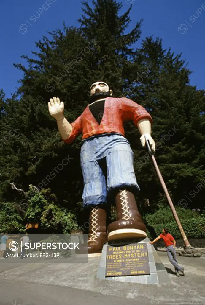 Paul Bunyan StatueTrees of MysteryKlamathCalifornia, USA